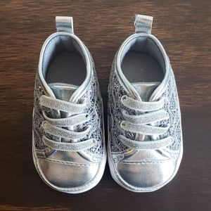 Stepping Stones Sparkle Crib Shoes